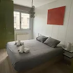 아파트 Piso Con Jardin En *