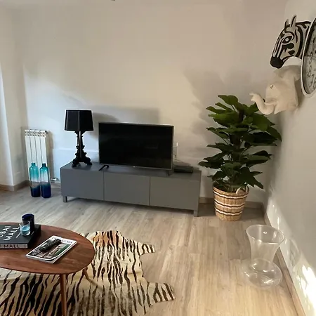 公寓 Piso Con Jardin En *