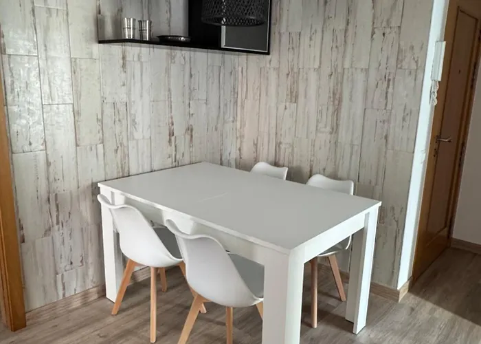 Piso Con Jardin En *