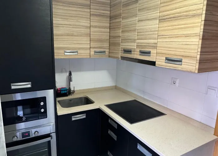 Piso Con Jardin En *